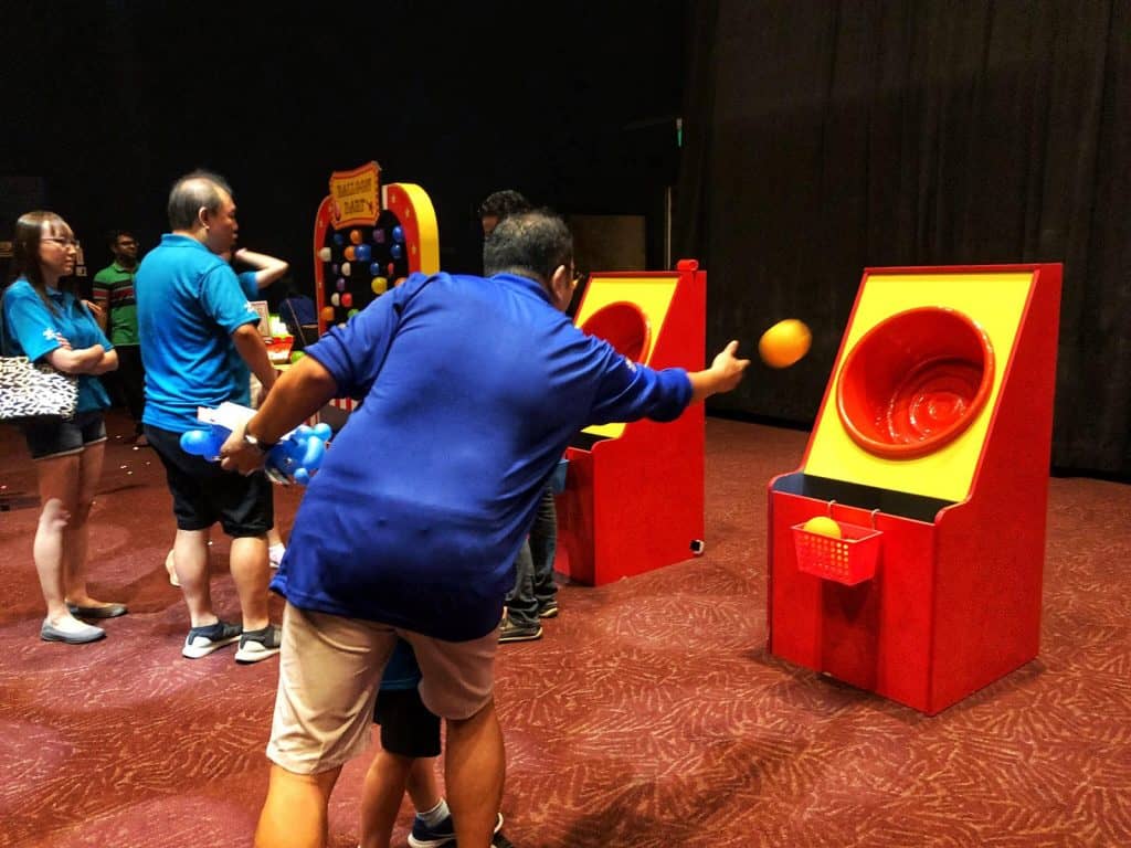 Basket Toss Carnival World