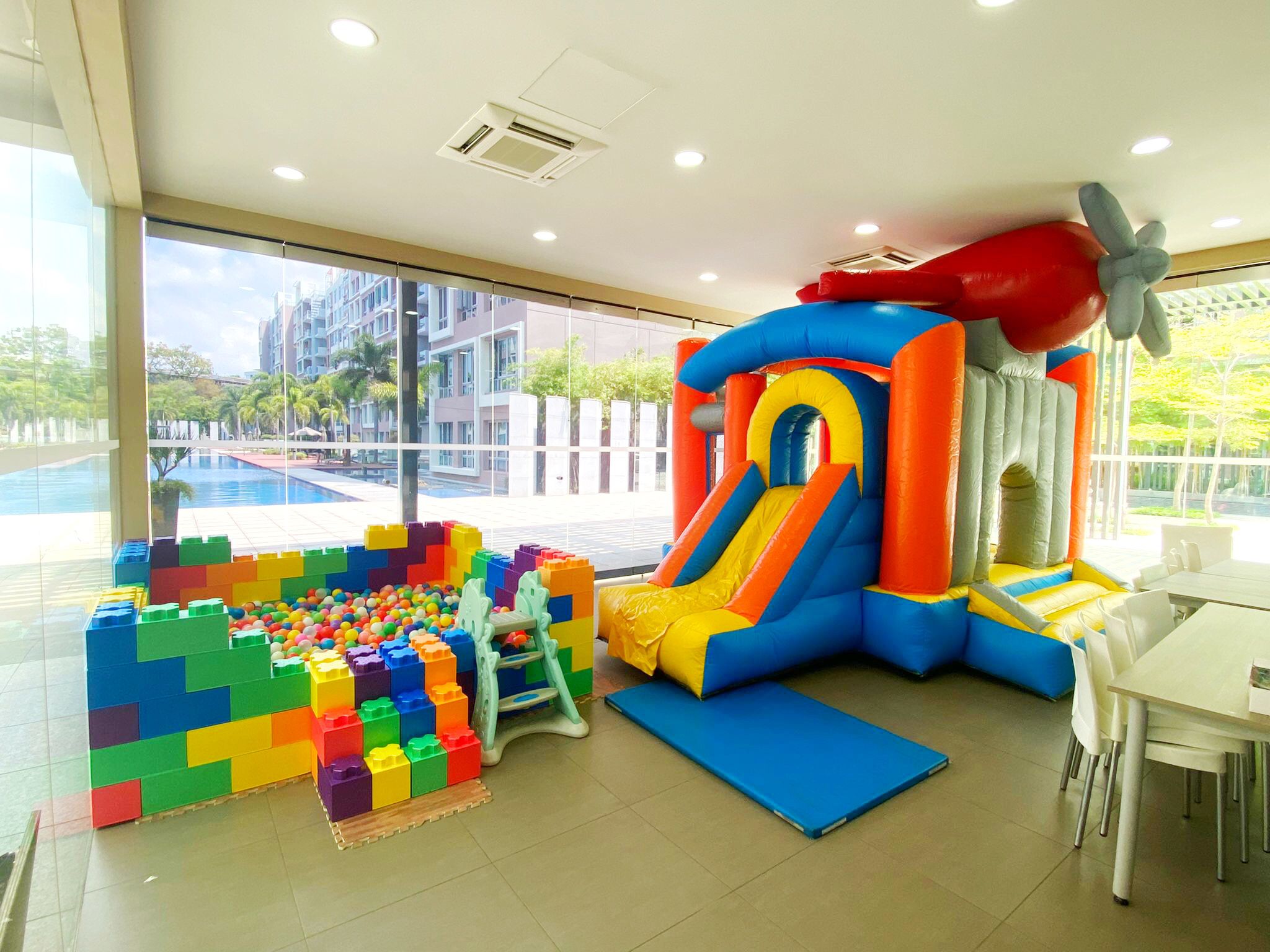 Aeroplane Bouncy Castle with Lego Ball Pit for rent