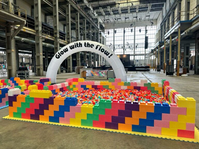 3m-by-3m-Rainbow-Ball-Pit-Rental