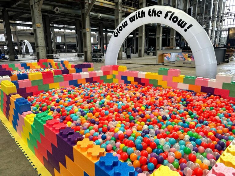 Dimension: 5m x 4m x 0.5m (H)
