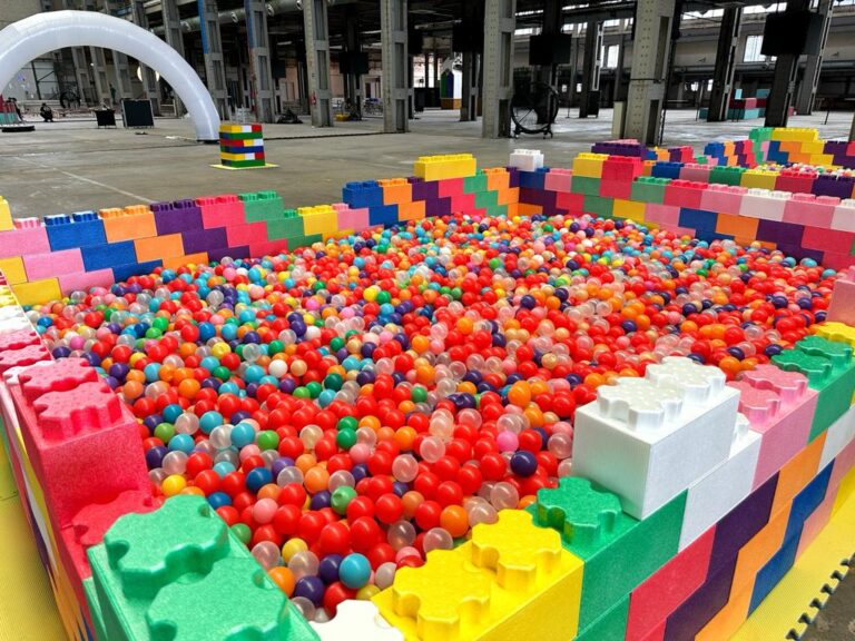 Dimension: 5m x 4m x 0.5m (H)