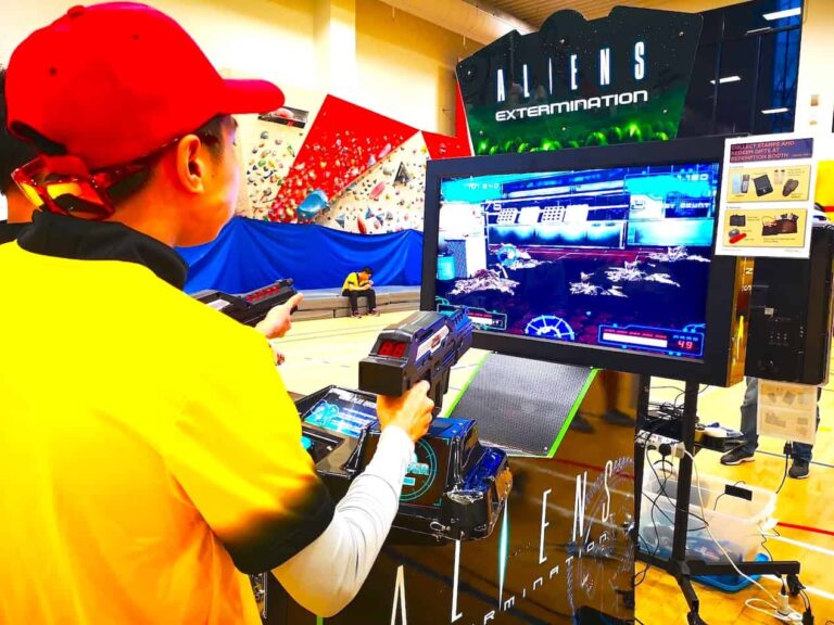 Alien Shooting Arcade Machine
