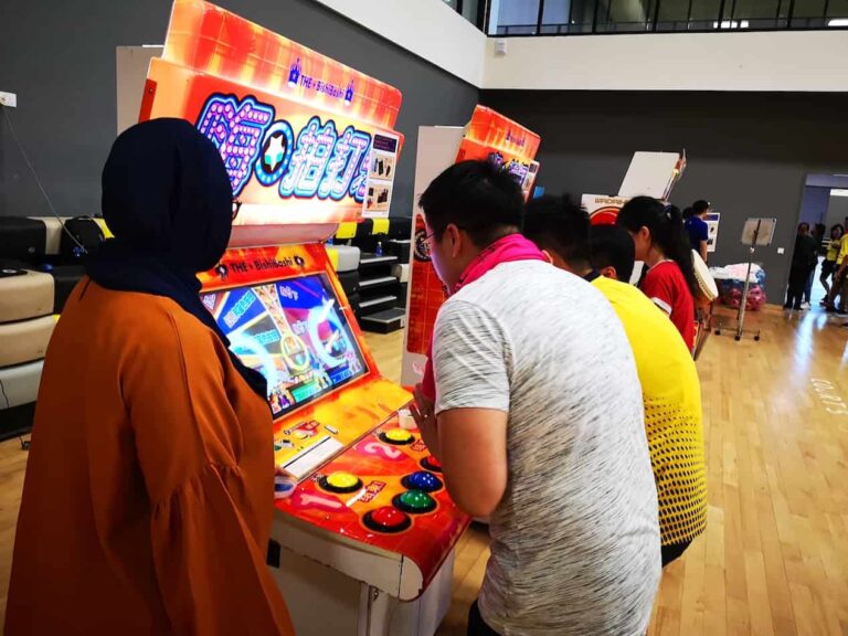Arcade Bishi Bashi Rental