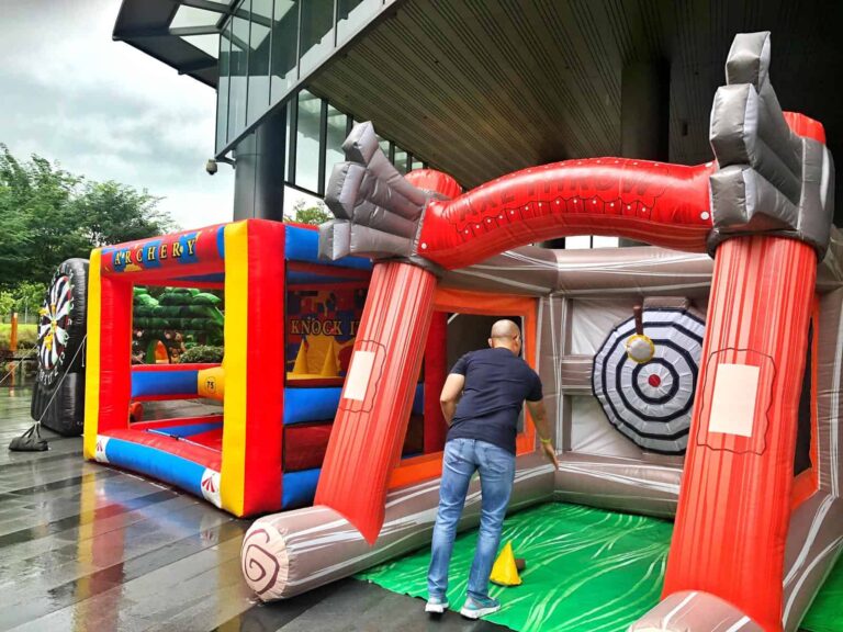 Axe-Throw-Inflatable