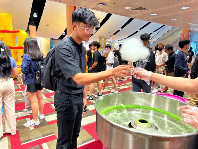 Candy Floss Live Station Rental