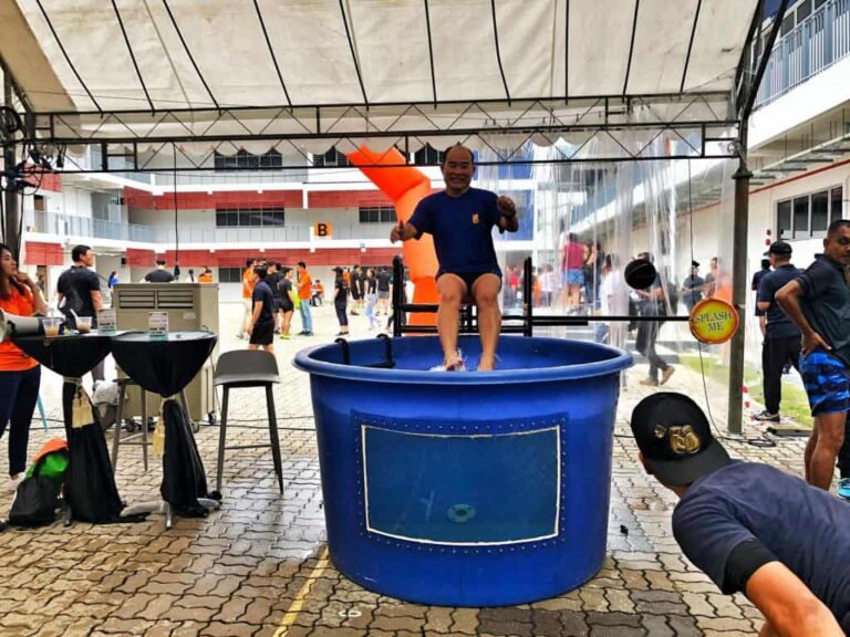 Dunking-Tank-Rental-Singapore-1024x768
