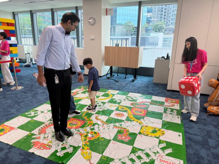 Giant Snakes & Ladders for Rent
