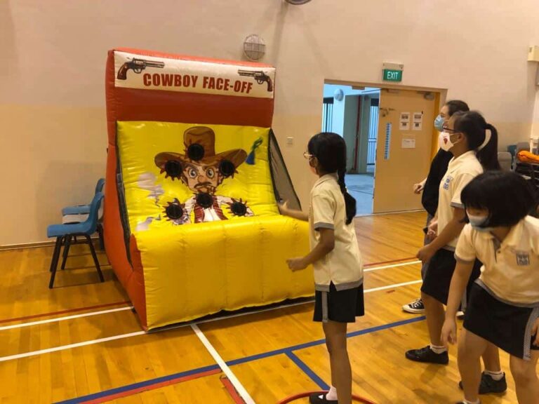 Inflatable-Game-Booth-Cowboy-Face-Off