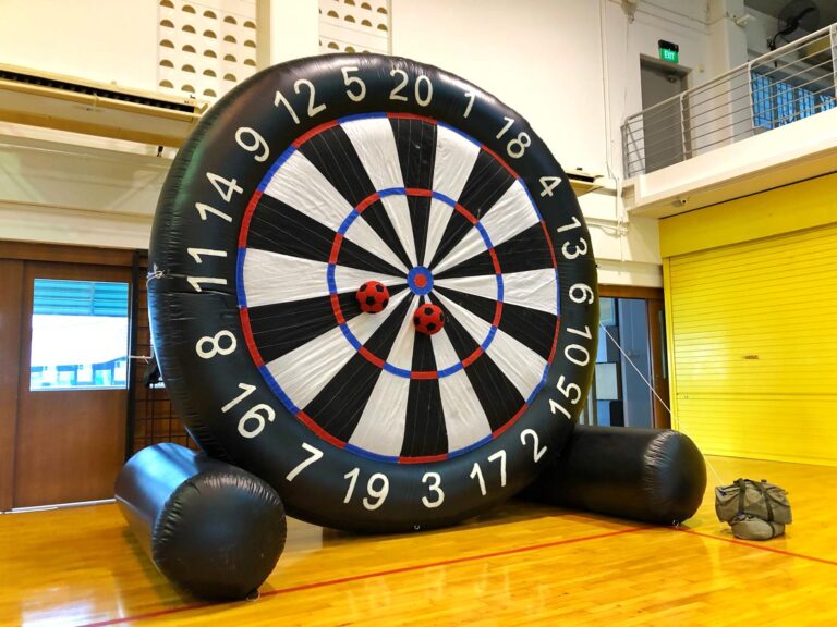 Inflatable Soccer Dart for School Event (1)