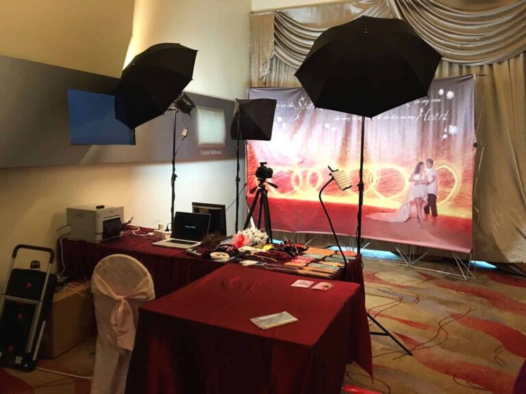 Instant-Photo-Booth-Singapore