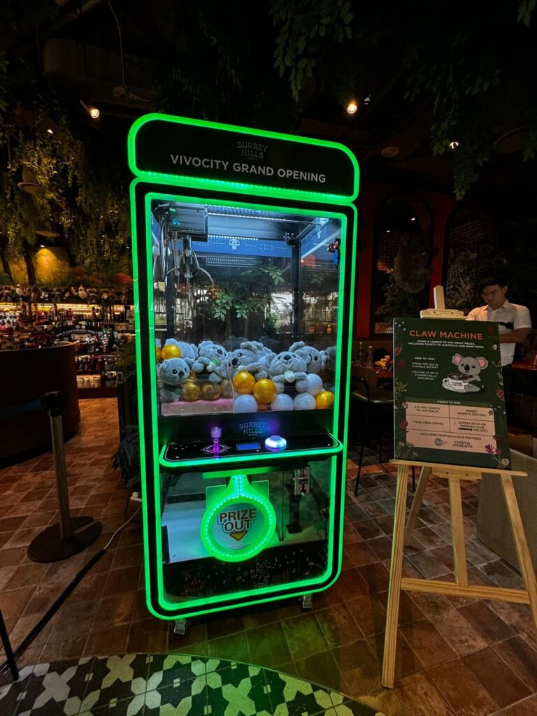 LED Glass Claw Machine for Event