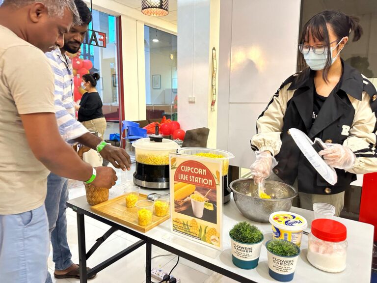 Live Cupcorn Station for Event Singapore