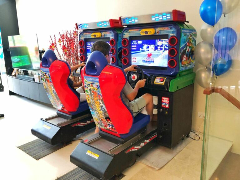 Mario Kart Racing Arcade Machine