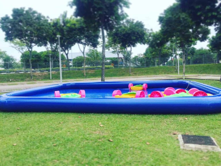 Paddle-Boats-and-Inflatable-Pool-Rental