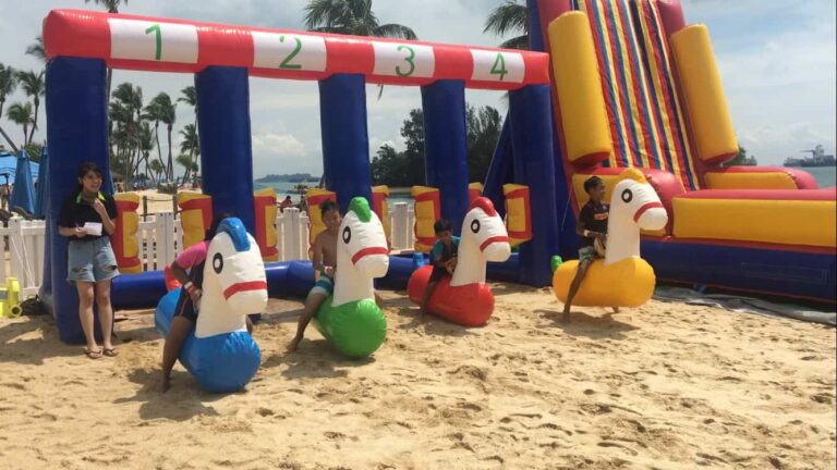 Pony-Race-Inflatable-Games