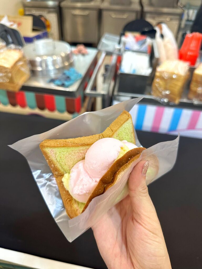 Rainbow bread with Ice Cream
