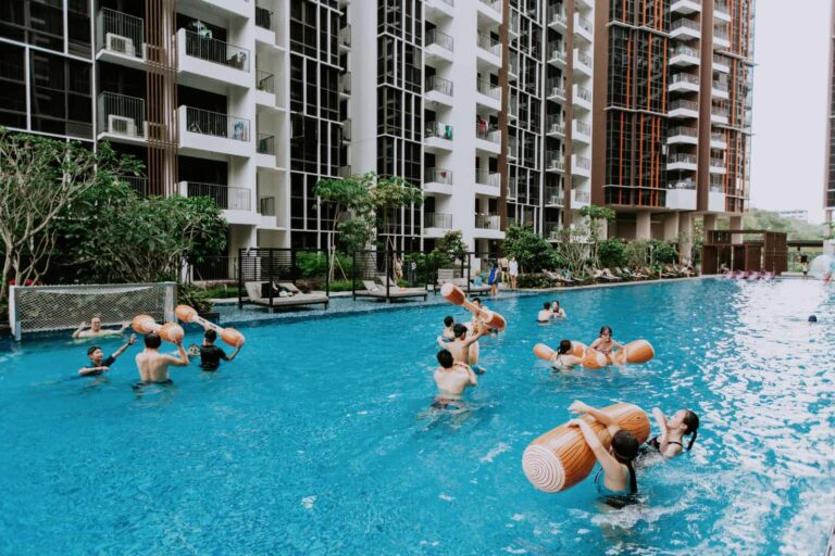 Water-Gladiator-Rental