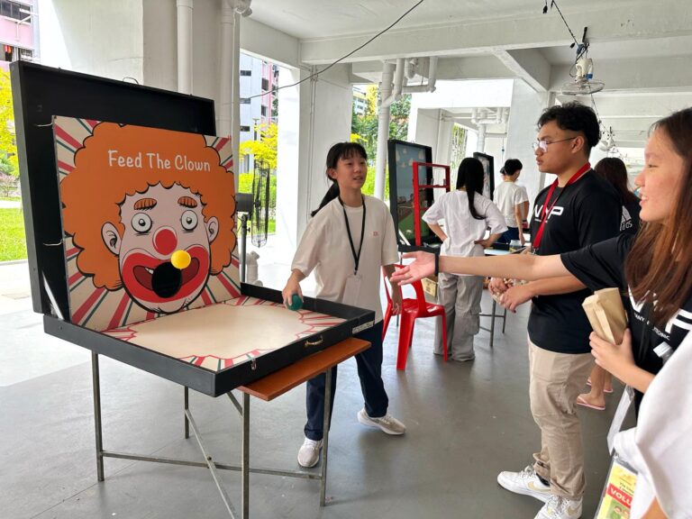 feed the clown box games for rent