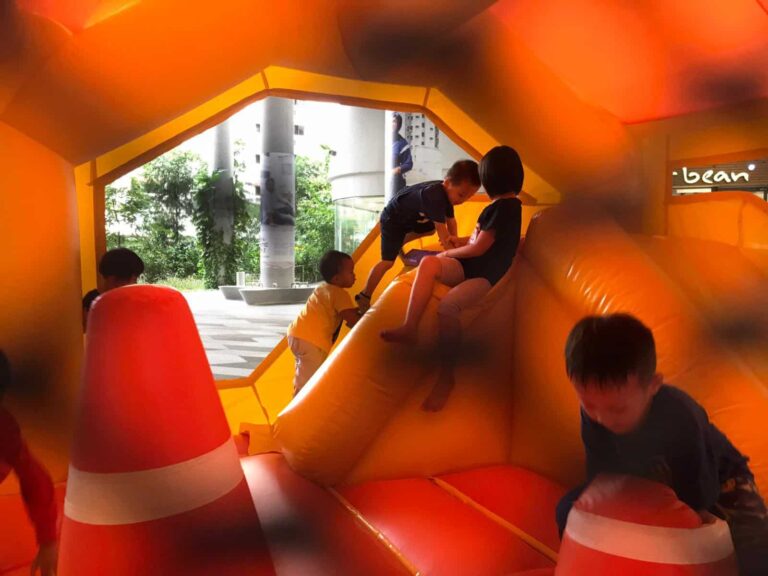 Construct-Bouncy-Castle-for-Kids