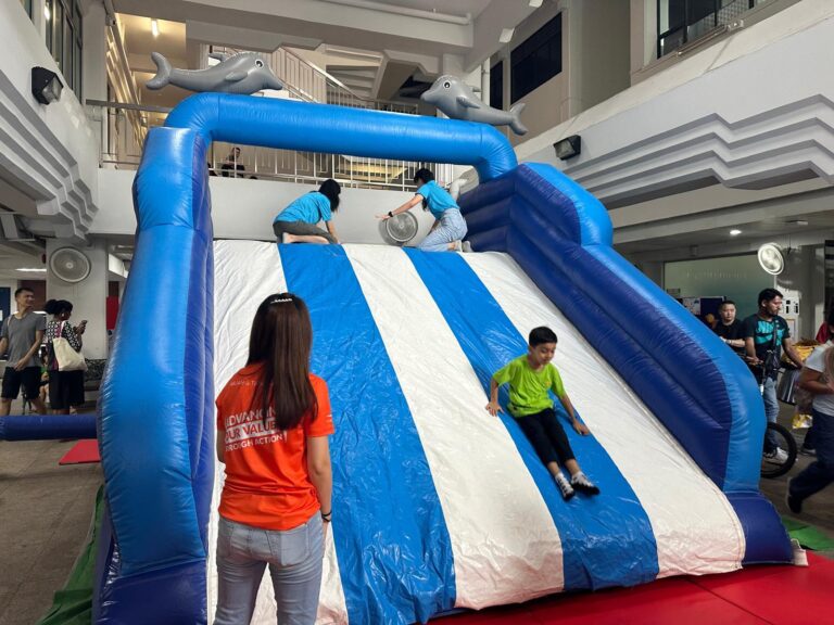 Dolphin Slide Castle for Rent (1)