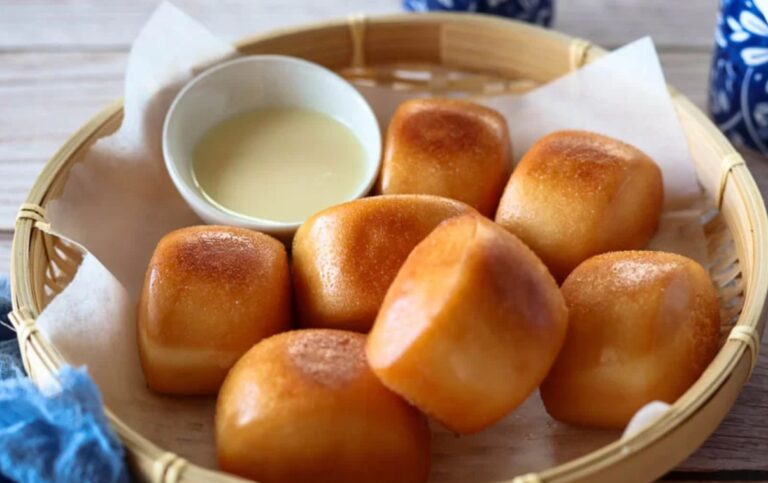 Fried Mantou Live Food Station (1)