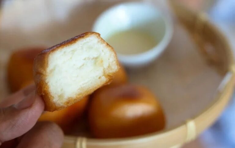 Fried Mantou Station Singapore