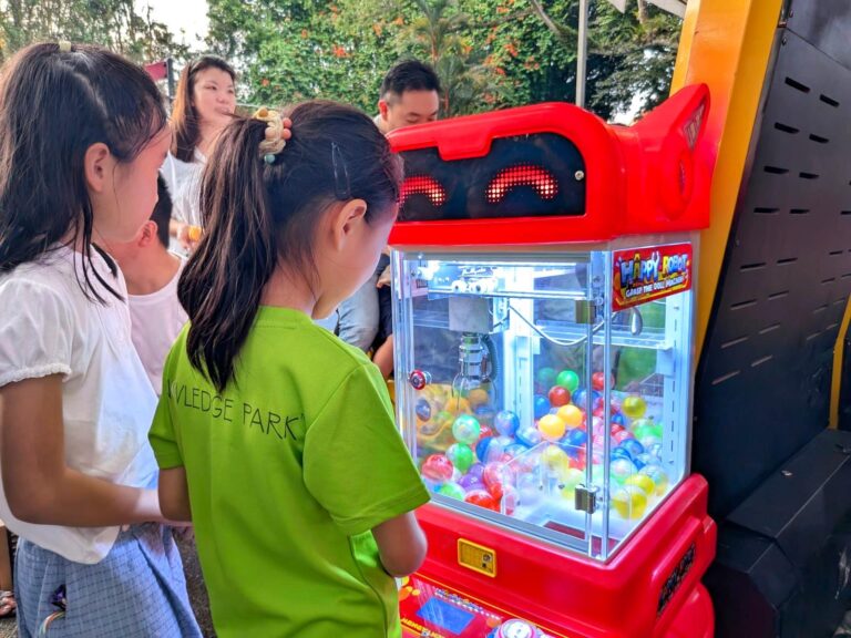 Kids Claw Machine for Rent