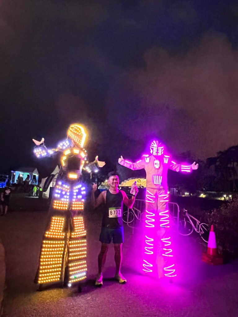 LED Robot Stilt Walker for Run Event