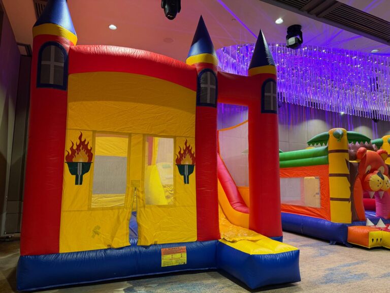 Large Knight Castle for Rent