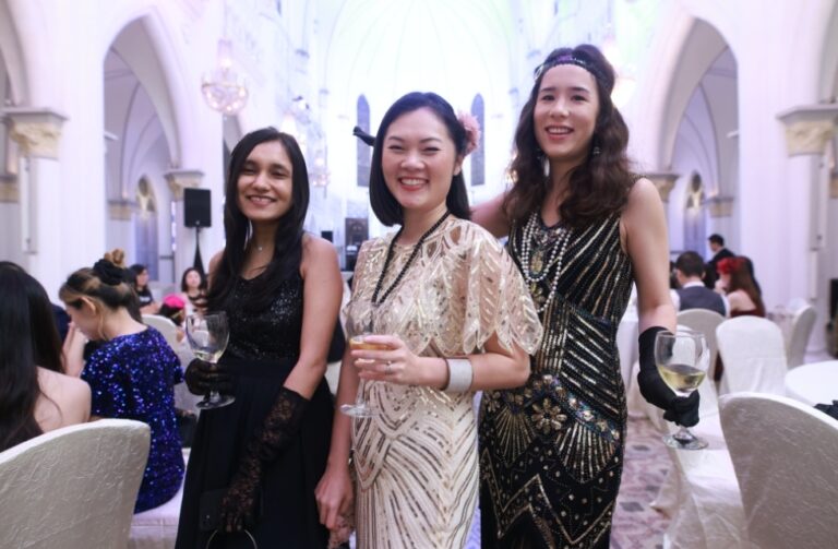 Roving Photographer Hire in Singapore