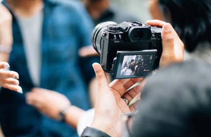 Roving Videography Hire for Events Singapore