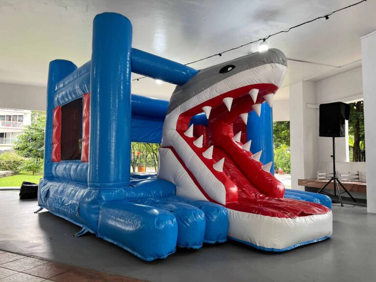Shark-Tank-Castle (2)