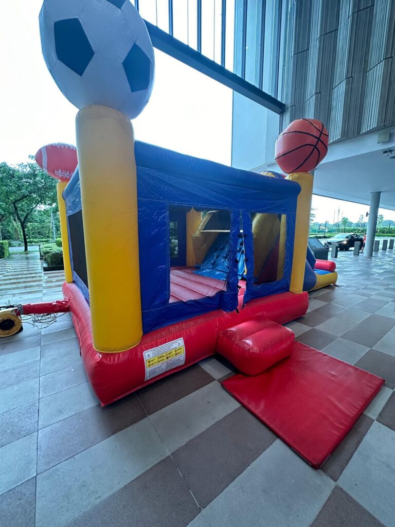 Sport Arena Castle for Rent