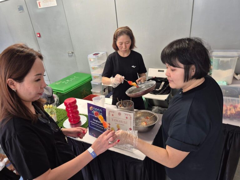 Tanghulu Live Food Station Singapore