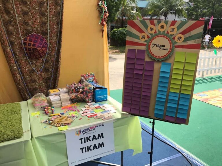 Tikam-Tikam-Game-Stall